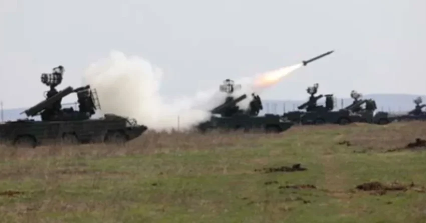 Ракетні установки окупантів запускають снаряди на випробуваннях зброї проти дронів