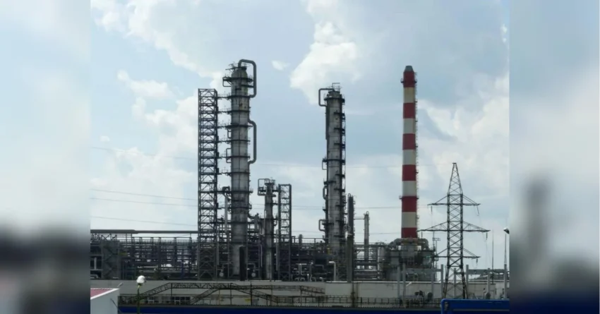 Рязанський НПЗ зупинив переробку нафти після удару дронів